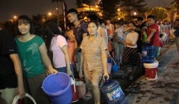 Cty nước Sông Đà xin lỗi người dân và miễn tiền nước 1 tháng sau sự cố nhiễm dầu