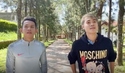 Văn Toàn, Duy 'Pinky' khiến fan thích thú khi bắt trend đối đáp bá đạo 