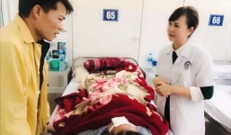 Đốt vàng mã cho bà ngoại vừa qua đời, người đàn ông bị mù một mắt