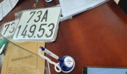 Chủ xe 'bàn tay vàng' bốc được biển '1 năm 4 mùa mãi sinh tài' gây xôn xao