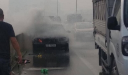 Mercedes bốc cháy dữ dội trên đường vành đai 3: Các bước xử lý khẩn cấp khi gặp sự cố