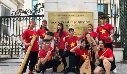 Bản hòa tấu 'Việt Nam ơi!' với giai điệu bắt tai để 'tiếp lửa' đội tuyển