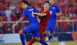 Chuyên gia nói gì khi trọng tài khi thổi penalty Thái Lan để Việt Nam hưởng lợi?