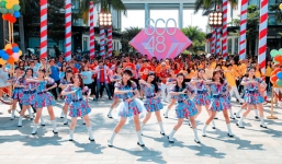 SGO48 - Girl group Việt 'siêu đông khổng lồ' gây sốt với ‘vũ điệu cơm nắm’