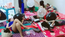 Nhóm gái xinh nằm vạ vật hít bóng cười tập thể khiến dân mạng ngán ngẩm