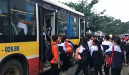 Xe 60 chỗ nhồi nhét 109 học sinh, tài xế bị phạt 22,5 triệu đồng