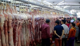 Thủ tướng: 'Mình chưa thiếu thịt lợn đâu, sẵn sàng nhập thêm vài ngàn tấn' 