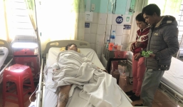 Tò mò xem cưa đầu đạn trong chòi rẫy, 3 người thương vong