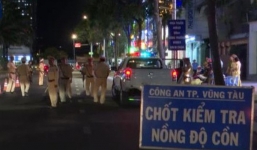 Bị phạt 7 triệu đồng, 'ma men' chấp nhận bỏ xe cùng giấy đăng ký