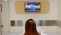 Dù thắng đậm 3 hạng mục nhưng Hoàng Thùy Linh vẫn phải 'hóng' giải Mai Vàng qua tivi