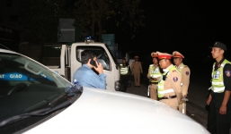 Xin xỏ không được, Phó phòng GD ở Quảng Bình bị phạt 35 triệu, giữ bằng lái 23 tháng