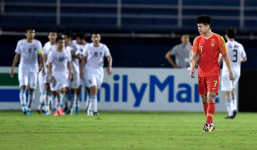 Trung Quốc về nước sớm: CĐV nói 'thật nhục nhã', BLV hiến kế nên nhập tịch 11 cầu thủ