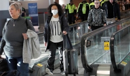 534 ca nhiễm Covid-19, 8 bang tuyên bố tình trạng khẩn cấp: TT Trump vẫn nói cứng