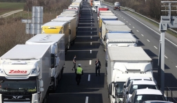 Dịch COVID-19: 218.557 ca nhiễm toàn cầu, 250 triệu dân châu Âu bị phong tỏa