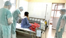 2 nữ điều dưỡng BV Bạch Mai mắc COVID-19: Xác định nguồn lây nhiễm 