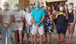 Du khách hết cách ly viết thư bằng tiếng Việt gửi lời cảm ơn nhân viên y tế Hội An