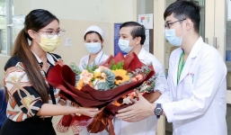 Tiên Nguyễn vừa xuất viện, anh trai Phillip có động thái gây chú ý