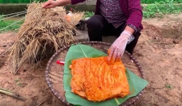 Bà Tân Vlog đãi con bằng tảng thịt khổng lồ, dân mạng lại lao vào góp ý