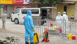 Thêm 2 ca mắc COVID-19, một người tiếp xúc gần bệnh nhân 243, Việt Nam có 251 ca
