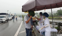 12 ca mắc Covid-19 ở Hạ Lôi, Hà Nội cấm xe trên đường 23 đoạn qua Mê Linh