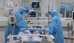 Phi công mắc COVID-19 có tín hiệu lạc quan, bác sĩ đang hồi sức tích cực