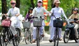 Địa phương đầu tiên cho học sinh trở lại trường trong tháng 4