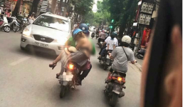 Mới chớm hè, cô gái đã khiến nhiều người 'nóng mắt' vì chiếc áo kém duyên trên phố 