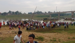 Nghi vấn mẹ ôm 3 con gái nhảy suối tự tử khiến cả 4 cùng thiệt mạng