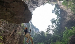 Thực hư phát hiện 'chấn động' về hố sụt Kong huyền bí ở Phong Nha