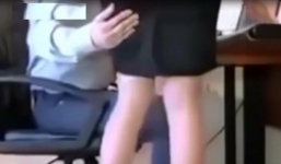 Bị cách chức vì sàm sỡ nữ giáo viên, Trưởng phòng giáo dục nói gì?