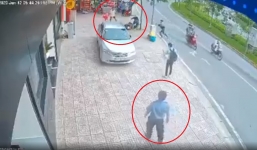 Mặc nam sinh chống trả dữ dội với bọn cướp, ông chú bảo vệ vẫn rửng rưng