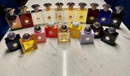 Bất chấp Hari Won cảnh báo, Trấn Thành vẫn chi đậm để tậu 19 lọ nước hoa