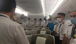 Cơ trưởng chuyến bay 'giải cứu' người Việt mắc Covid-19 ở Guinea Xích đạo nói điều trăn trở trước giờ cất cánh