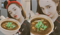 Trường Giang đi mãi chưa về, Nhã Phương 'dằn mặt' sương sương để răn đe