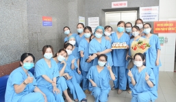 Chủ tịch Quảng Nam nhắn tin động viện bác sĩ tuyến đầu chống Covid-19 có ba bị bệnh nặng