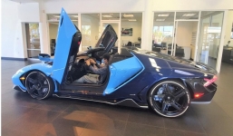 Thất tình, đại gia Hà Nội mua 'siêu bò' Centenario 260 tỷ đồng, cả thế giới chỉ có 20 chiếc