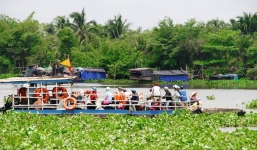 Cá sấu xuất hiện trên sông Sài Gòn, Quận 12 phát cảnh báo người dân cần đề phòng