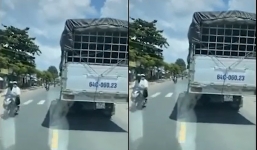 Mặc xe cứu thương hú còi, gào thét, tài xế ô tô tải vẫn không nhường đường