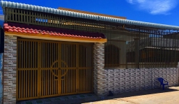 Nghi tình trẻ có bồ mới, cụ ông 73 tuổi vác dao làm liều khiến 2 người thương vong