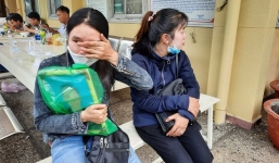 Xót xa gia cảnh của nạn nhân bị cây xanh bật gốc đè trúng ở TP.HCM