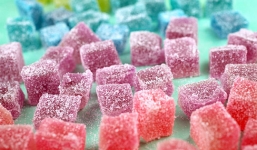 Những món ăn vặt huyền thoại mà thế hệ 8x, 9x đời đầu ai cũng được ăn ít nhất một lần