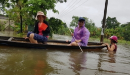 Mưa lũ miền Trung: 11 người chết và mất tích, sơ tán khẩn cấp 11.000 người
