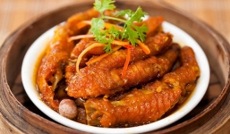 Không ngờ món ăn chỉ toàn da bọc xương lại giàu collagen bậc nhất, khiến chị em mê mẩn