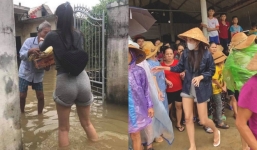 Bị ghẻ ở chân nhưng không dám gãi, cô Tiên vẫn cười thoải mái còn vén quần lên khoe