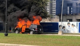  Mercedes GL450 hạng sang bất ngờ bốc cháy trơ khung trong khu đô thị Vinhomes Ocean Park