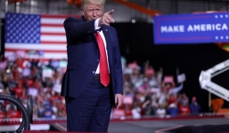 Tin công nghệ ngày 3/11: Ông Trump và đối thủ gây choáng với số tiền chạy quảng cáo trên Facebook