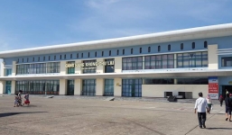 Bão số 12 áp sát đất liền: Cục Hàng không đóng cửa 5 sân bay, nhiều chuyến bay đã bị huỷ 