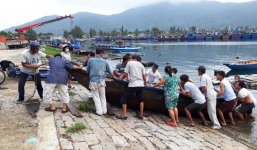 Bão số 13 rất nguy hiểm, đường đi khó đoán định với sức tàn phá rất lớn trên biển