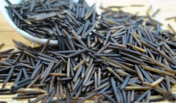 Loại gạo đen sì nhìn như đinh sắt, giá hơn nửa triệu/1kg được giới nhà giàu săn lùng