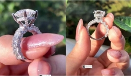 Ngọc Trinh khoe nhẫn kim cương ’siêu to’, chị em nhìn chỉ biết ước